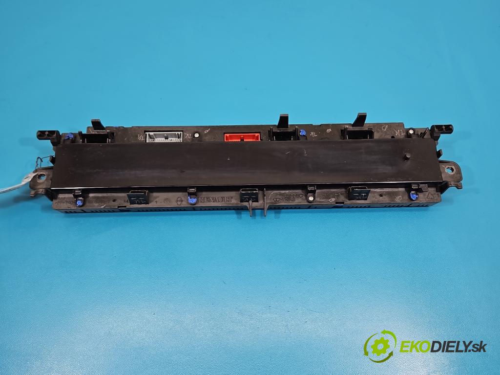 Renault Scenic II 2003-2009 1.6 16V 113 HP manual 83 kW 1598 cm3 5- prístrojovka/ budíky P8200365607D (Prístrojová doska)