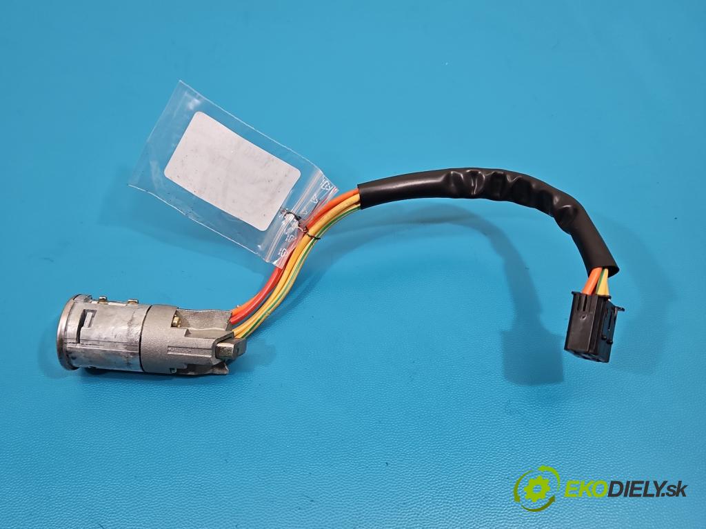 Renault Scenic I 1996-2003 1.6 16V 107 HP manual 79 kW 1598 cm3 5- Spínačka  (Spínacia skrinka)