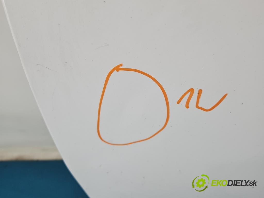 Kia Picanto III  17- 1.2 MPI 84KM manual 61.8 kW 1197 cm3 5- dvere predné ľavé  (Kľučka dverí ostatné)