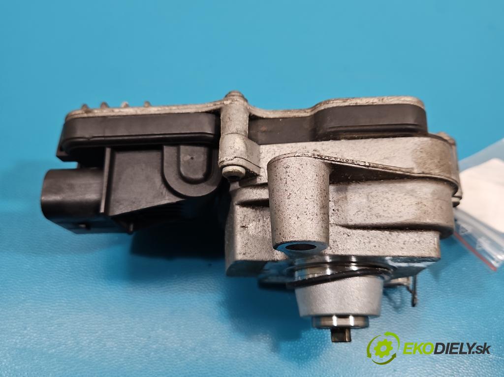 Bmw 3 F34 2013-2020 2.0d 190 HP automatic 140 kW 1999 cm3 5- Ovladač: reduktora 8643153