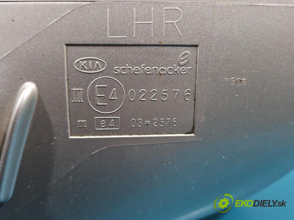 Kia Carens III  2006-2013 2.0 16V 144 HP manual 106 kW 1998 cm3 5- zrkadlo pravé  (Kľučka dverí ostatné)