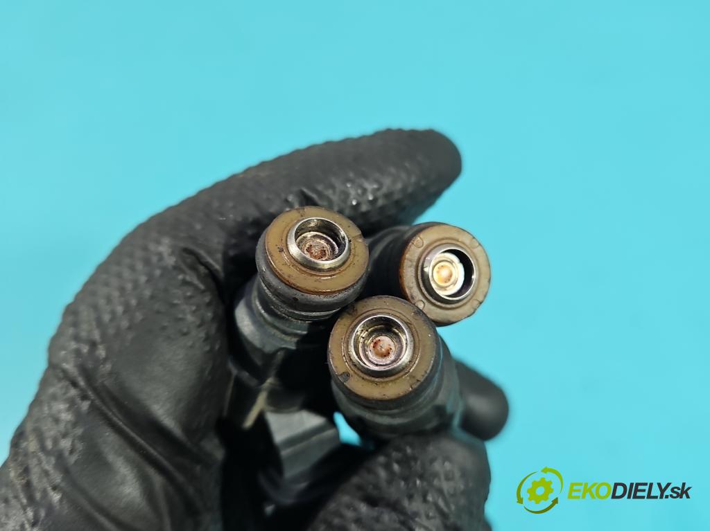 Citroen C3 II 2009-2016 1.2 Pure Tech: 82 HP manual 60 kW 1199 cm3 5- vstrek 0280157127 (Vstrekovač paliva)