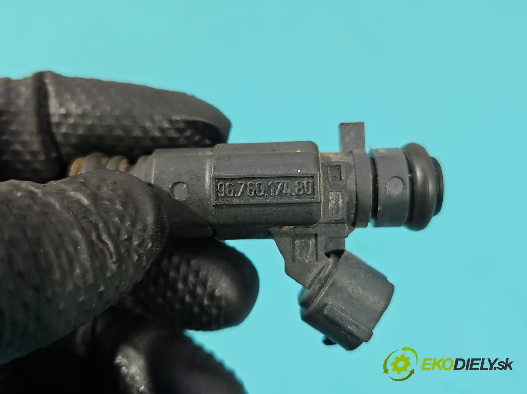 Citroen C3 II 2009-2016 1.2 Pure Tech: 82 HP manual 60 kW 1199 cm3 5- vstrek 0280157127 (Vstrekovač paliva)