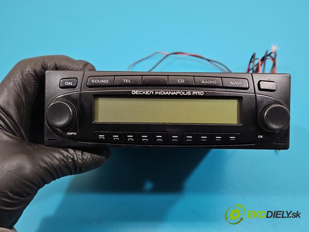 Kia Carens III  2006-2013 2.0 16V 144 HP manual 106 kW 1998 cm3 5- Radio originál INDIANAPOLIS PRO