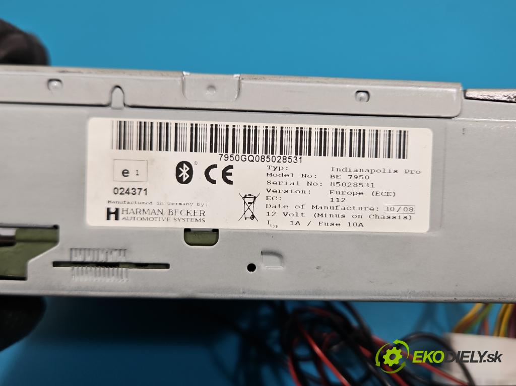 Kia Carens III  2006-2013 2.0 16V 144 HP manual 106 kW 1998 cm3 5- Radio originál INDIANAPOLIS PRO