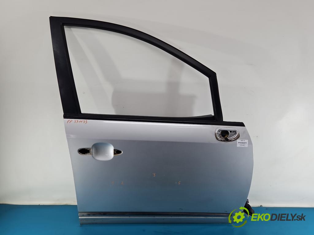 Kia Carens III  2006-2013 2.0 16V 144 hp manual 106 kW 1998 cm3 5- dveře přední pravé  (Klika dveří ostatní)