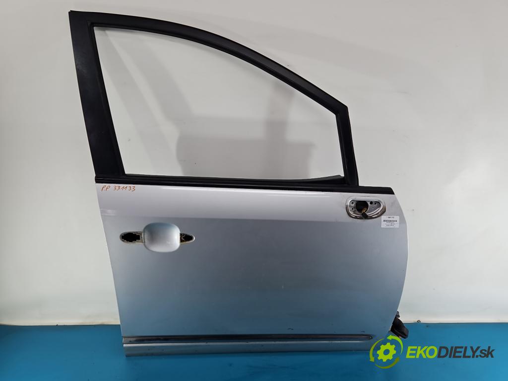 Kia Carens III  2006-2013 2.0 16V 144 hp manual 106 kW 1998 cm3 5- dveře přední pravé  (Klika dveří ostatní)