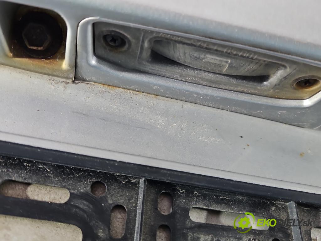 Kia Carens III  2006-2013 2.0 16V 144 hp manual 106 kW 1998 cm3 5- zadní kufrové dveře  (Zadní kapota (kufr))