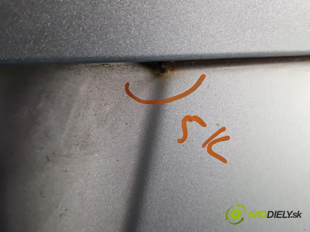 Kia Carens III  2006-2013 2.0 16V 144 hp manual 106 kW 1998 cm3 5- zadní kufrové dveře  (Zadní kapota (kufr))