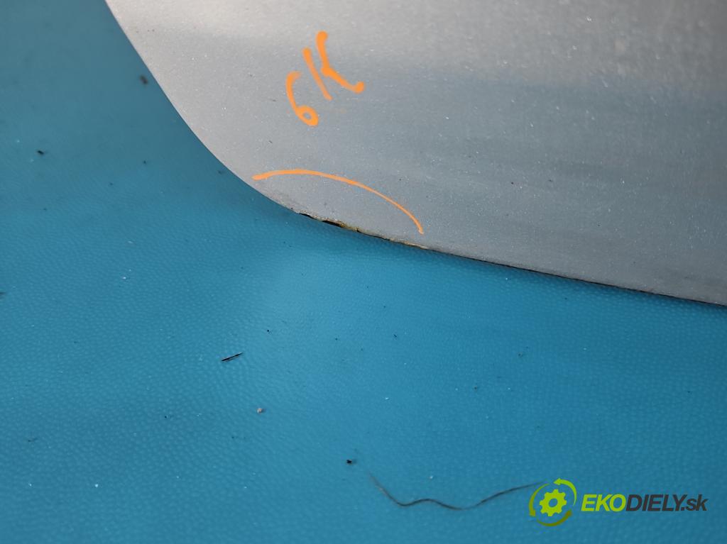 Kia Carens III  2006-2013 2.0 16V 144 hp manual 106 kW 1998 cm3 5- zadní kufrové dveře  (Zadní kapota (kufr))