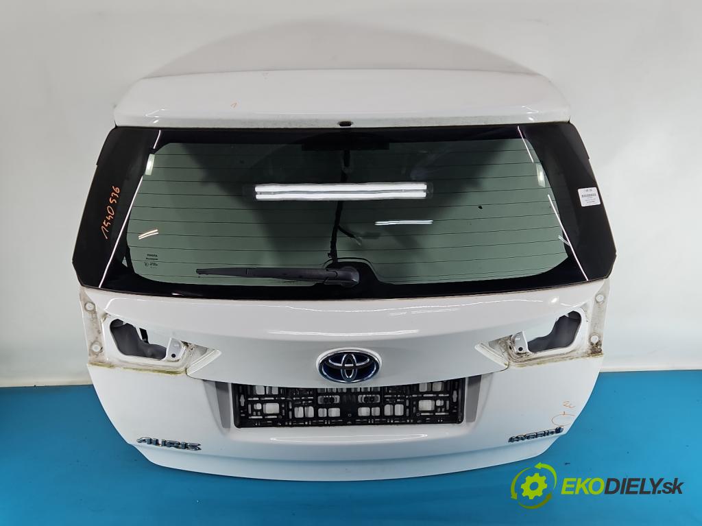 Toyota Auris II 2012-2018 1.8 hybrid 99 hp automatic 73 kW 1798 cm3 5- zadní kufrové dveře  (Zadní kapota (kufr))