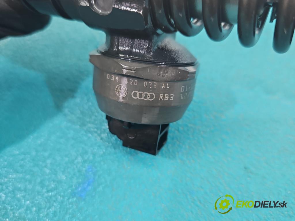 Audi A3 8L 1996-2003 1.9 tdi 131 HP manual 96 kW 1896 cm3 5- vstrekovacie čerpadlo 0414720039 (Vstrekovač paliva)