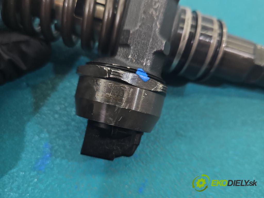 Audi A3 8L 1996-2003 1.9 tdi 131 HP manual 96 kW 1896 cm3 5- vstrekovacie čerpadlo 0414720039 (Vstrekovač paliva)