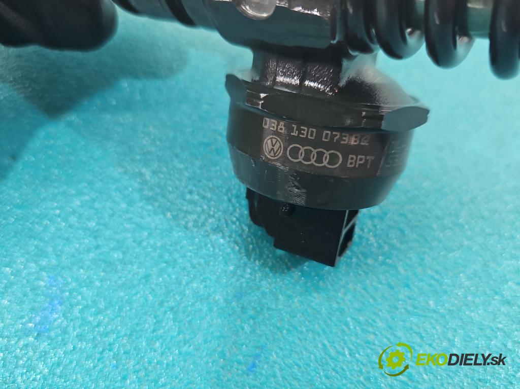 Vw Passat B6 2005-2010 2.0 tdi 140 HP manual 103 kW 1968 cm3 5- vstrekovacie čerpadlo 0414720312 (Vstrekovač paliva)