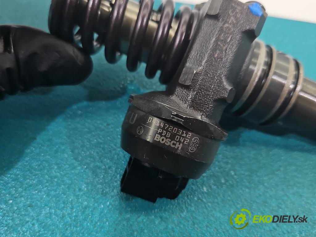 Vw Passat B6 2005-2010 2.0 tdi 140 HP manual 103 kW 1968 cm3 5- vstrekovacie čerpadlo 0414720312 (Vstrekovač paliva)