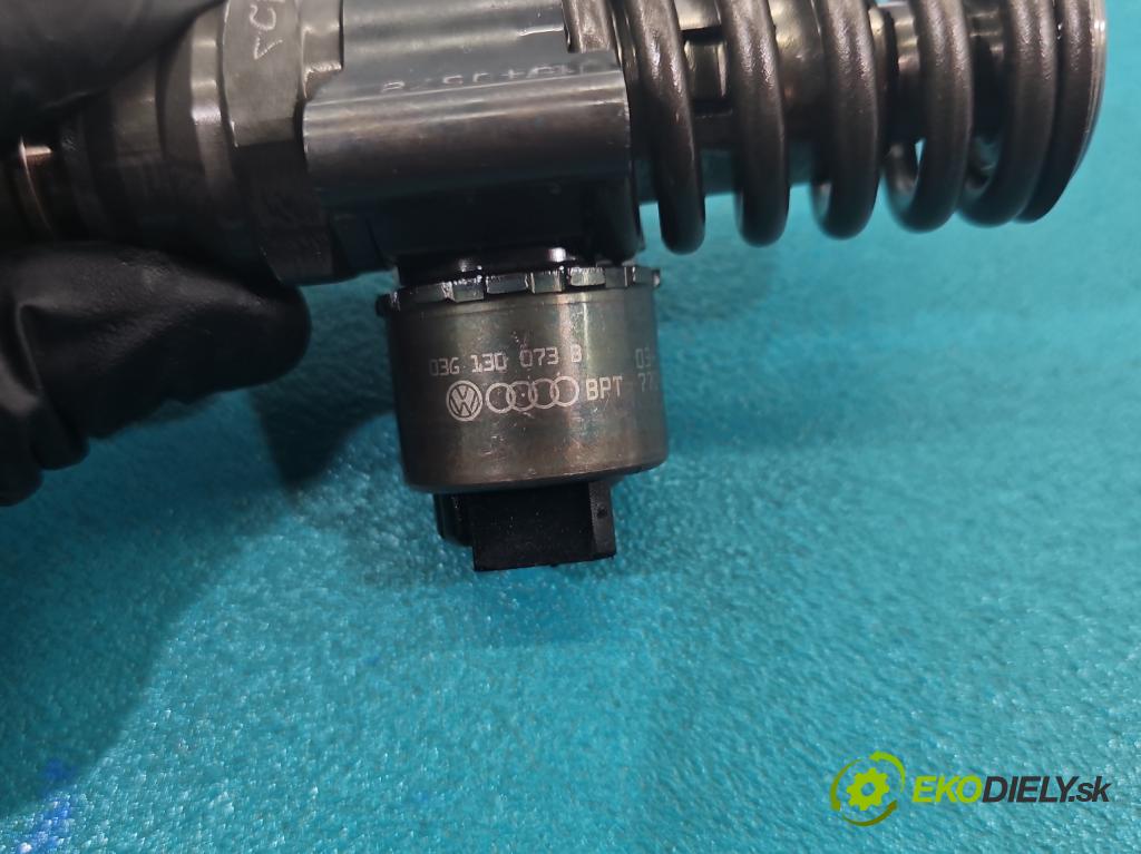 Vw Touran I 2003-2015 2.0 tdi 140 HP manual 103 kW 1968 cm3 5- vstrekovacie čerpadlo 0414720403 (Vstrekovač paliva)