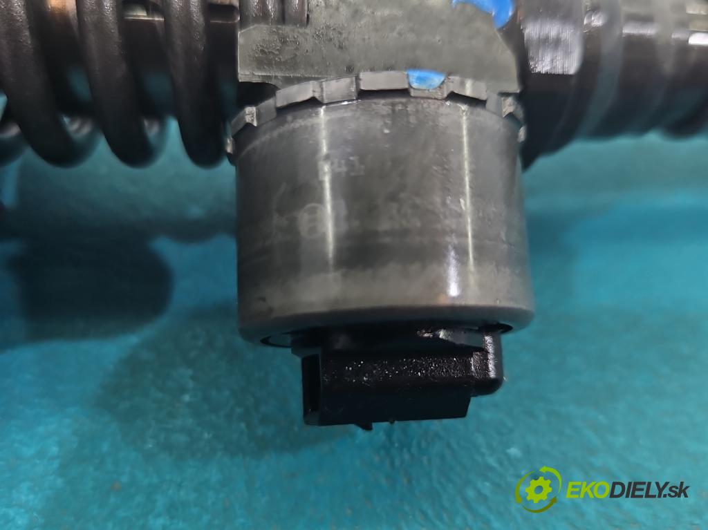 Vw Touran I 2003-2015 2.0 tdi 140 HP manual 103 kW 1968 cm3 5- vstrekovacie čerpadlo 0414720403 (Vstrekovač paliva)