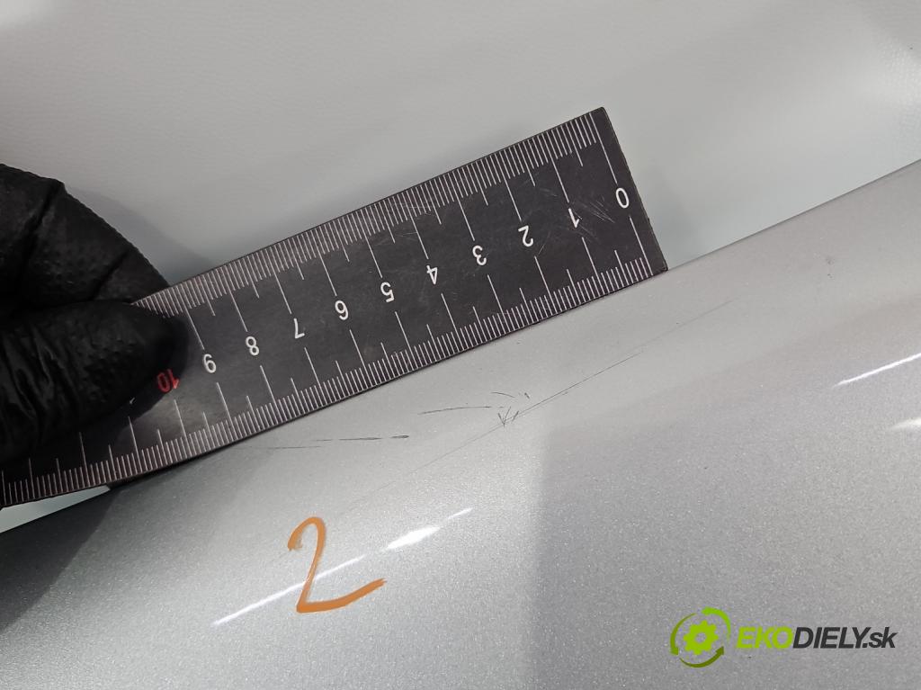 Kia Carens III 2006-2013 2.0 16V 144 hp manual 106 kW 1998 cm3 5- blatnik přední levý (Levý přední blatník)