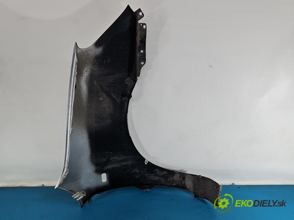 Kia Carens III 2006-2013 2.0 16V 144 hp manual 106 kW 1998 cm3 5- blatnik přední levý (Levý přední blatník)