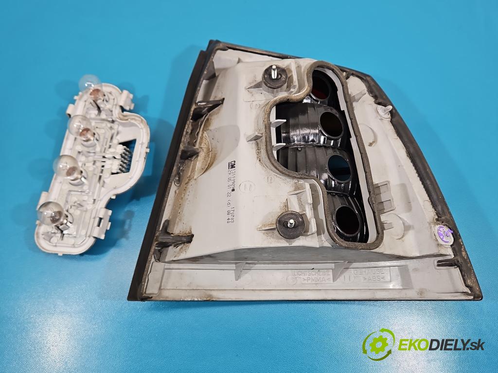 Opel Astra II 1998-2009 1.4 16V 90 HP manual 66 kW 1389 cm3 5- svetlo / reflektor zadné ľavé 13110929 (Kľučka dverí ostatné)
