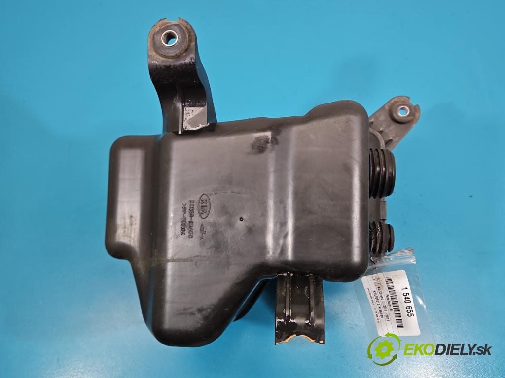 Kia Carens III  2006-2013 2.0 16V 144 hp manual 106 kW 1998 cm3 5- Rezonátor: 28230-1D400