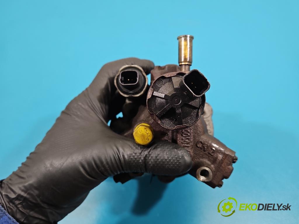 Ford C-Max I 2003-2010 1.8 tdci 116 hp manual 85 kW 1753 cm3 5- čerpadlo vstřikovací  (Vstřikovací čerpadlo)