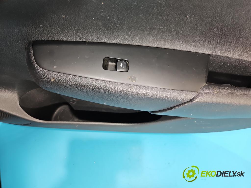 Kia Picanto III  17- 1.2 MPI 84KM manual 61.8 kW 1197 cm3 5- Čalounictví: dvere predné pravé 82380-G6010