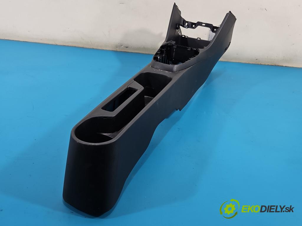 Kia Picanto III  17- 1.2 MPI 84KM manual 61.8 kW 1197 cm3 5- operadlo 84626-G6010 (Lakťová opierka)