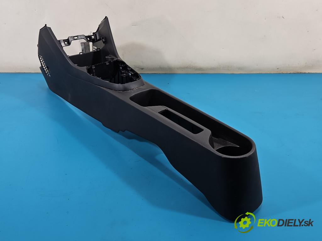 Kia Picanto III  17- 1.2 MPI 84KM manual 61.8 kW 1197 cm3 5- operadlo 84626-G6010 (Lakťová opierka)