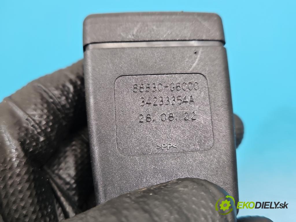 Kia Picanto III  17- 1.2 MPI 84KM manual 61.8 kW 1197 cm3 5- pas bezpečnosť: predné pravý 88830-G6000