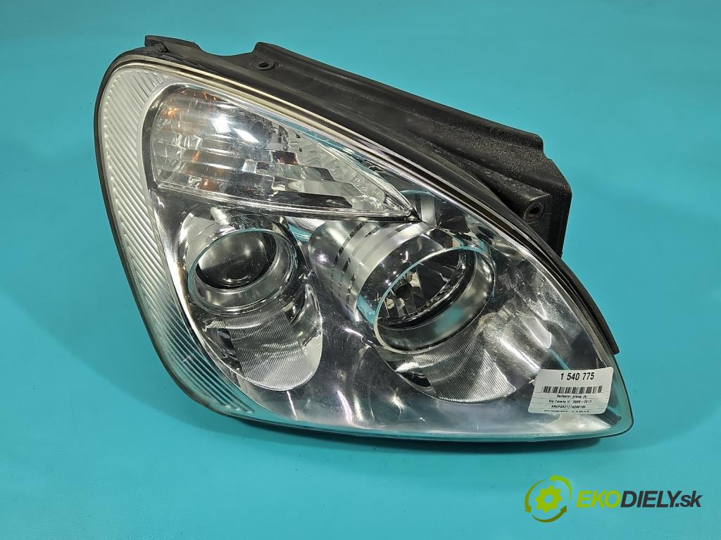 Kia Carens III  2006-2013 2.0 16V 144 HP manual 106 kW 1998 cm3 5- Reflektor: pravý  (Svetlo predné pravé)