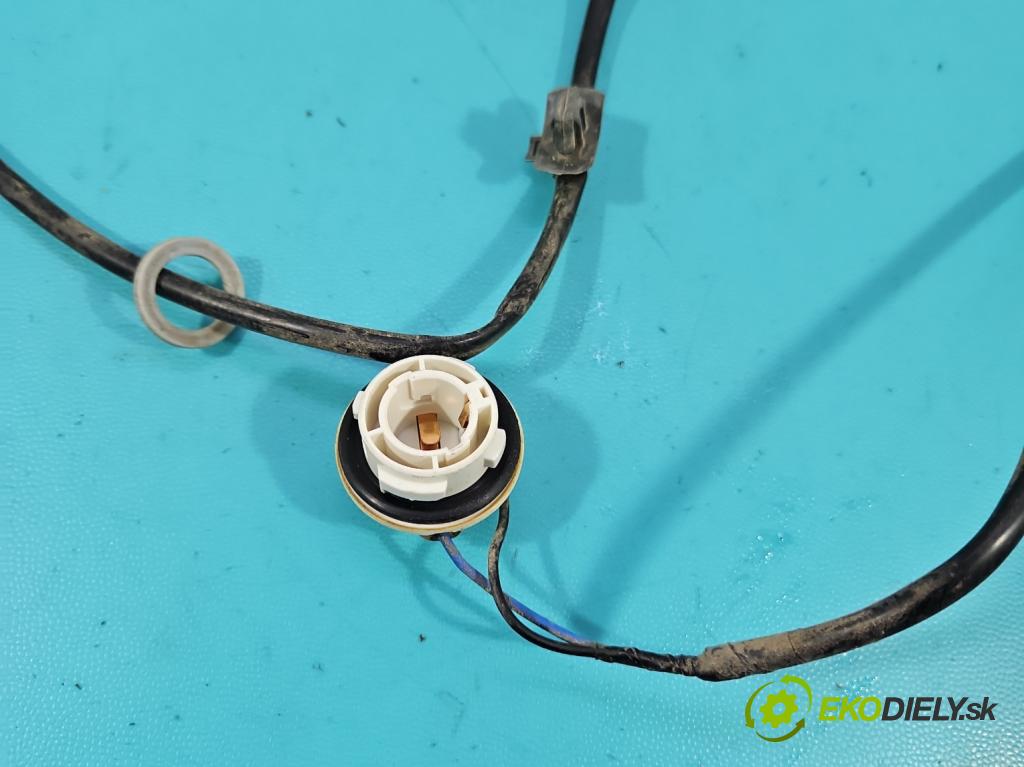 Kia Picanto III  17- 1.2 MPI 84KM manual 61.8 kW 1197 cm3 5- Balíček: nárazníku zadní