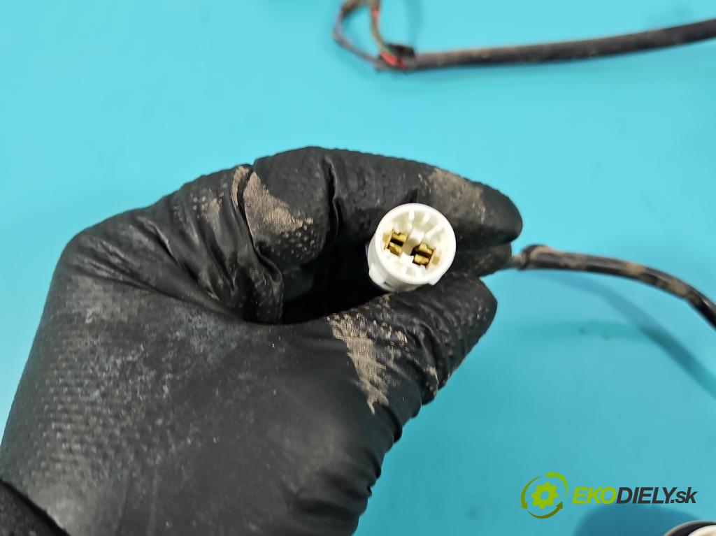 Kia Picanto III  17- 1.2 MPI 84KM manual 61.8 kW 1197 cm3 5- Balíček: nárazníku zadní