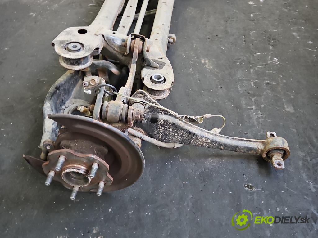 Toyota Auris II 2012-2018 1.8 hybrid 99 HP automatic 73 kW 1798 cm3 5- zadna výstuha  (Výstuha zadná)