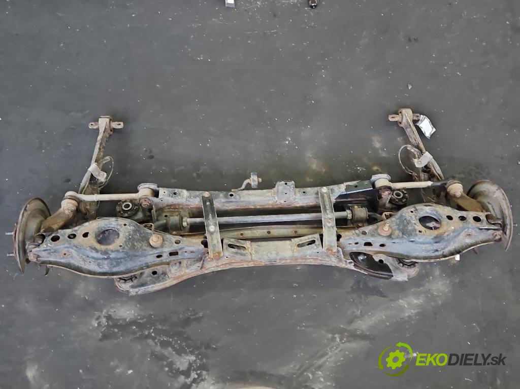 Toyota Auris II 2012-2018 1.8 hybrid 99 HP automatic 73 kW 1798 cm3 5- zadna výstuha  (Výstuha zadná)