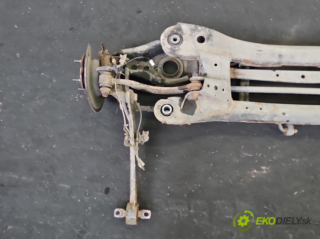 Toyota Auris II 2012-2018 1.8 hybrid 99 HP automatic 73 kW 1798 cm3 5- zadna výstuha  (Výstuha zadná)