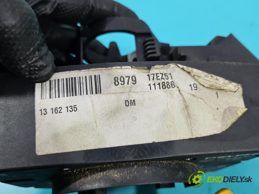 Opel Vectra C 2002-2008 1.9 cdti 120 HP manual 88 kW 1910 cm3 5- prepínač komplex: 13162135 (Prepínacie páčky pod volantom)