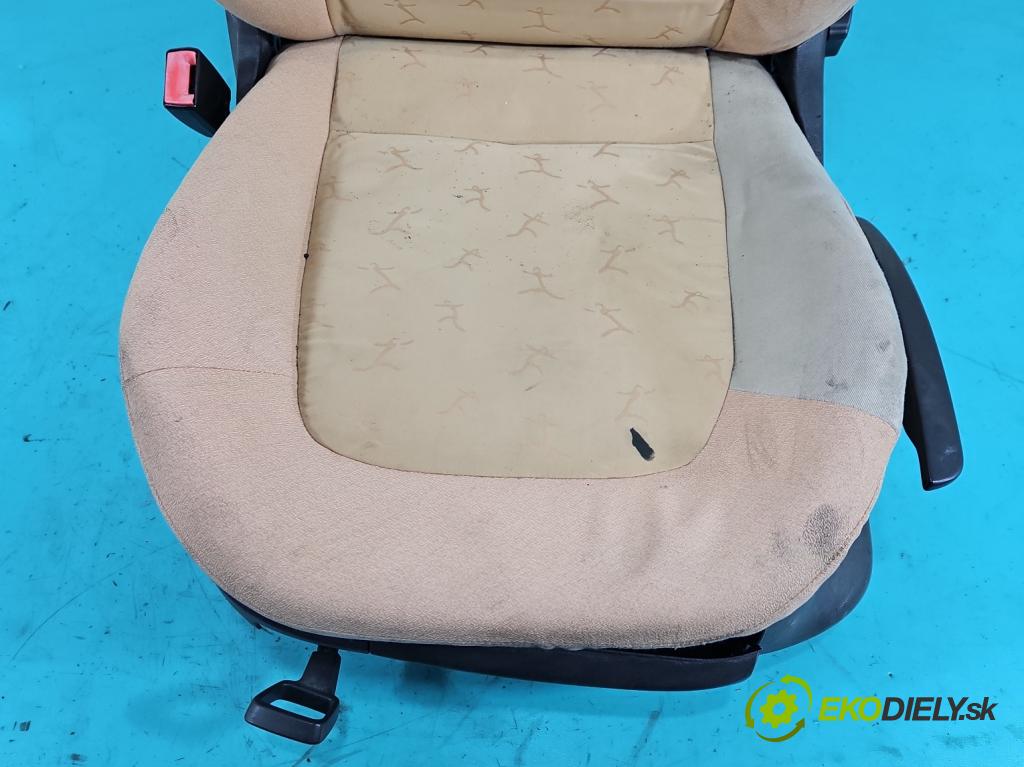 Skoda Fabia I 1999-2007 1.4 16V 101 HP manual 74 kW 1390 cm3 5- Sedačka ľavý  (Sedadlo)