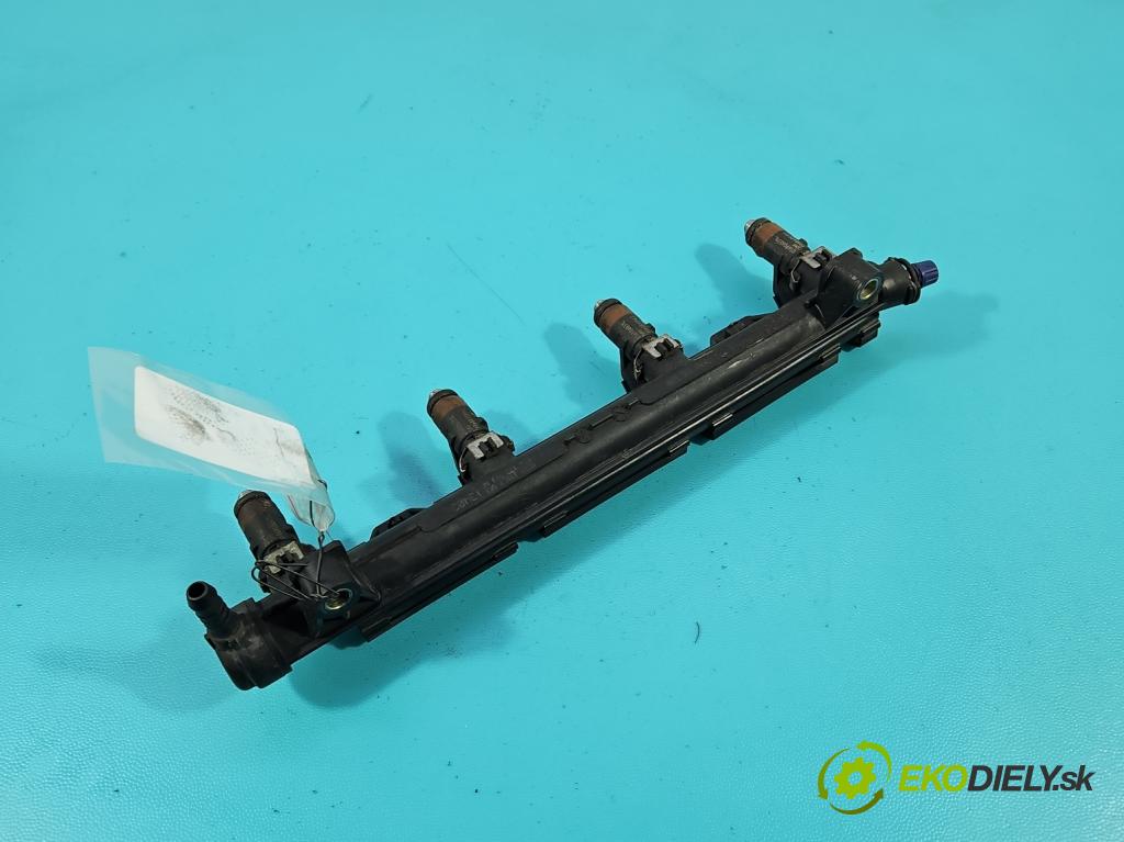 Skoda Fabia I 1999-2007 1.4 16V 101 HP manual 74 kW 1390 cm3 5- vstrek 036906031L (Vstrekovač paliva)