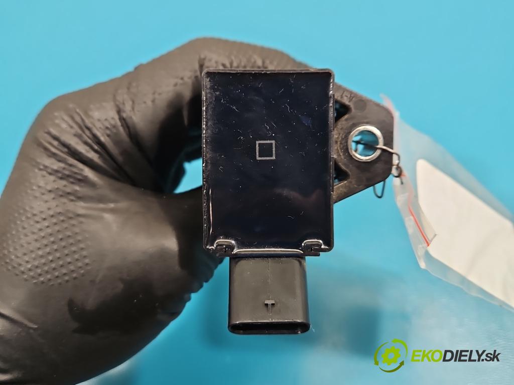 Kia Ceed III 2018- 1.5 160 HP automatic 117.5 kW 1482 cm3 5- cievka zapaľovacia 27301-08200 (Zapaľovacia cievka)