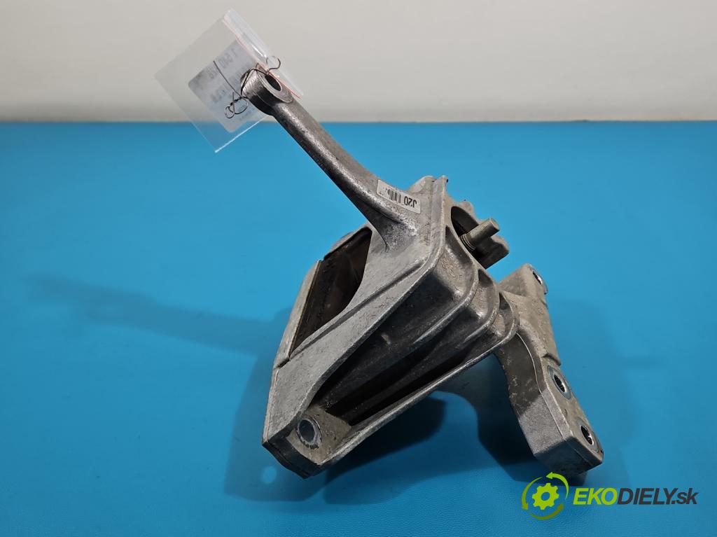 Kia Ceed III 2018- 1.5 160 hp automatic 117.5 kW 1482 cm3 5- Polštář: motoru 21810-J7200 (Držák motoru)