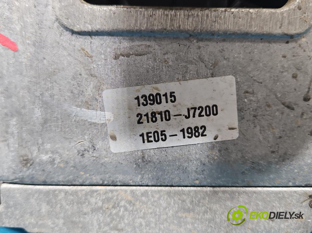 Kia Ceed III 2018- 1.5 160 hp automatic 117.5 kW 1482 cm3 5- Polštář: motoru 21810-J7200 (Držák motoru)