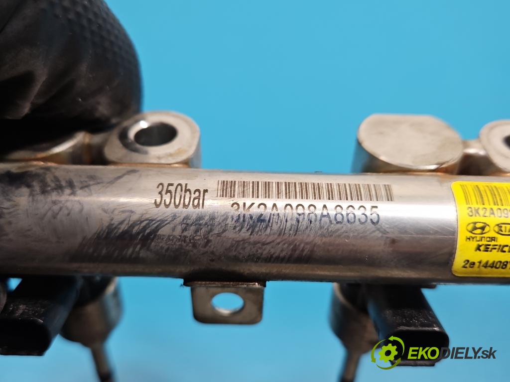Kia Ceed III 2018- 1.5 160 HP automatic 117.5 kW 1482 cm3 5- lišta vstrekovacia 35310-08200 (Vstrekovacia lišta)