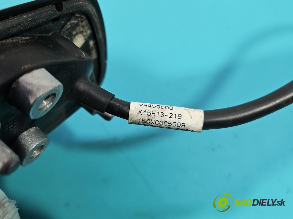Opel Astra V  2015-2022 1.4 T 125 HP manual 92 kW 1399 cm3 5- zrkadlo pravé  (Kľučka dverí ostatné)