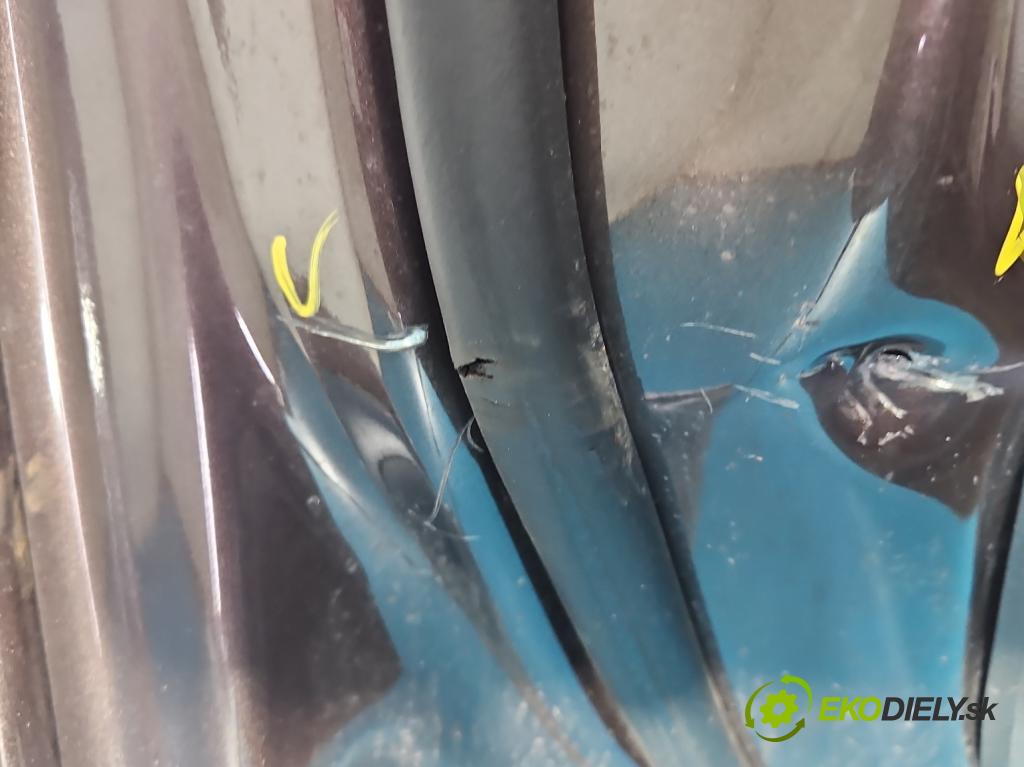 Opel Astra V  2015-2022 1.4 T 125 HP manual 92 kW 1399 cm3 5- dvere predné ľavé  (Kľučka dverí ostatné)