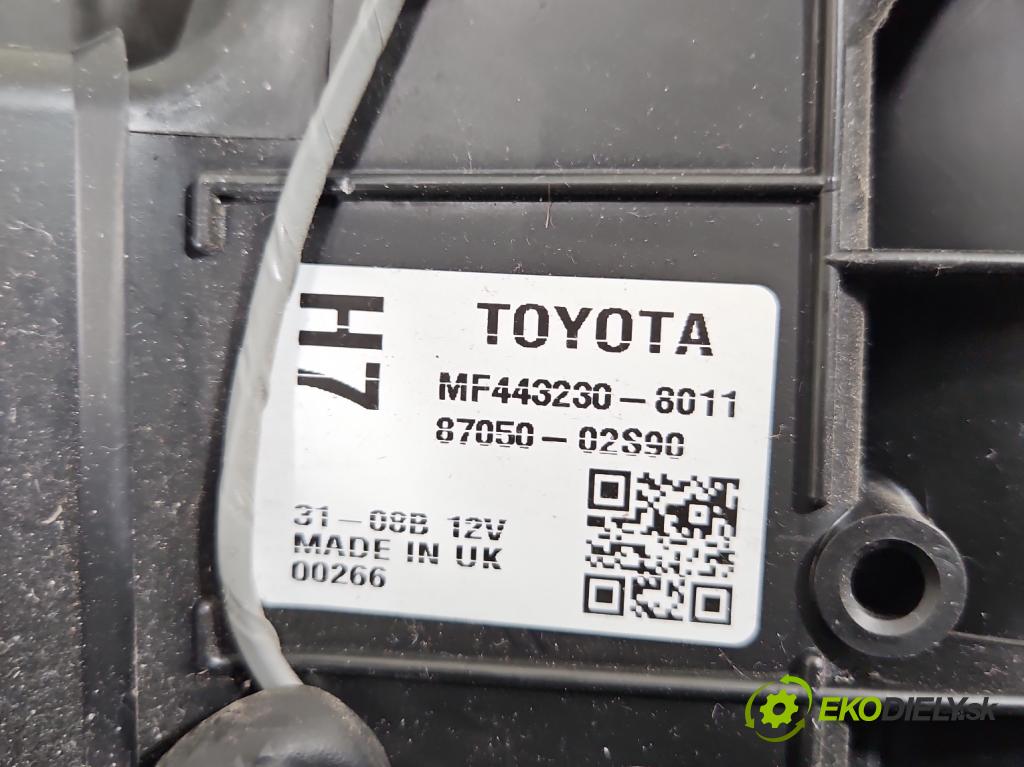 Toyota Auris II 2012-2018 1.8 hybrid 99 HP automatic 73 kW 1798 cm3 5- radiator 87050-02S90 (Radiátor kúrenia)
