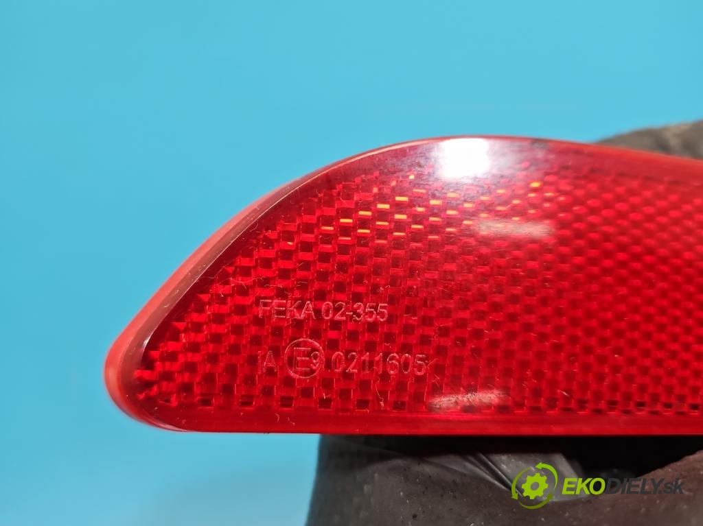 Toyota Auris II 2012-2018 1.8 hybrid 99 HP automatic 73 kW 1798 cm3 5- Odraz: