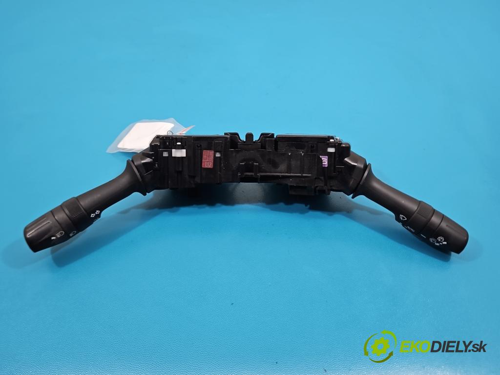 Toyota Auris II 2012-2018 1.8 hybrid 99 HP automatic 73 kW 1798 cm3 5- prepínač komplex: 02720-17F852 (Prepínacie páčky pod volantom)