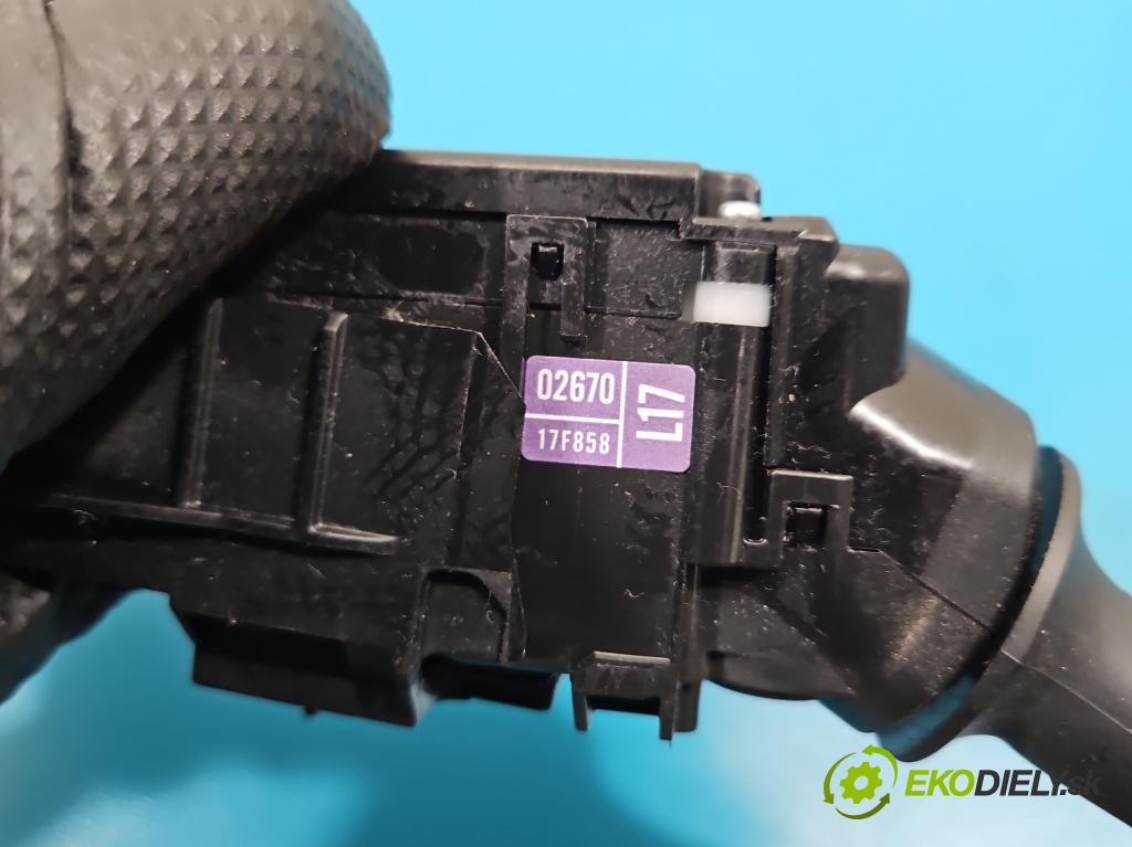 Toyota Auris II 2012-2018 1.8 hybrid 99 HP automatic 73 kW 1798 cm3 5- prepínač komplex: 02720-17F852 (Prepínacie páčky pod volantom)