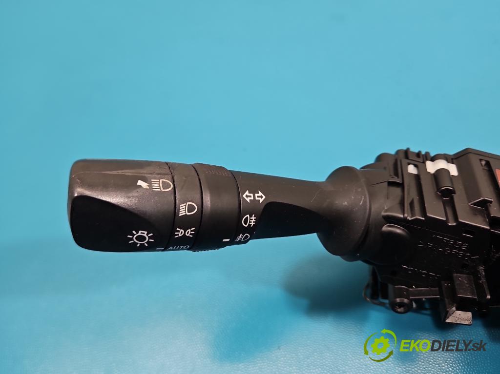 Toyota Auris II 2012-2018 1.8 hybrid 99 HP automatic 73 kW 1798 cm3 5- prepínač komplex: 02720-17F852 (Prepínacie páčky pod volantom)